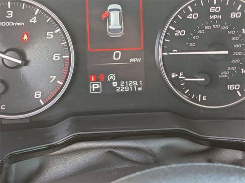 Used 2025 Subaru Outback Premium image 18