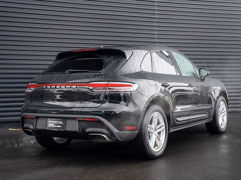 Certified 2026 Porsche Macan AWD/4WD image 28