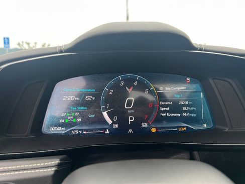 Used 2024 Chevrolet Corvette Stingray image 18