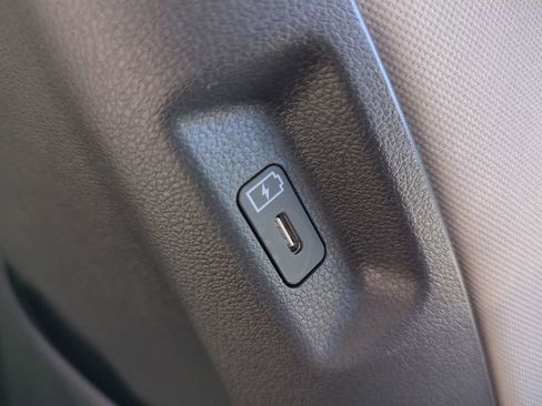 New 2026 Hyundai Santa Fe SE image 18