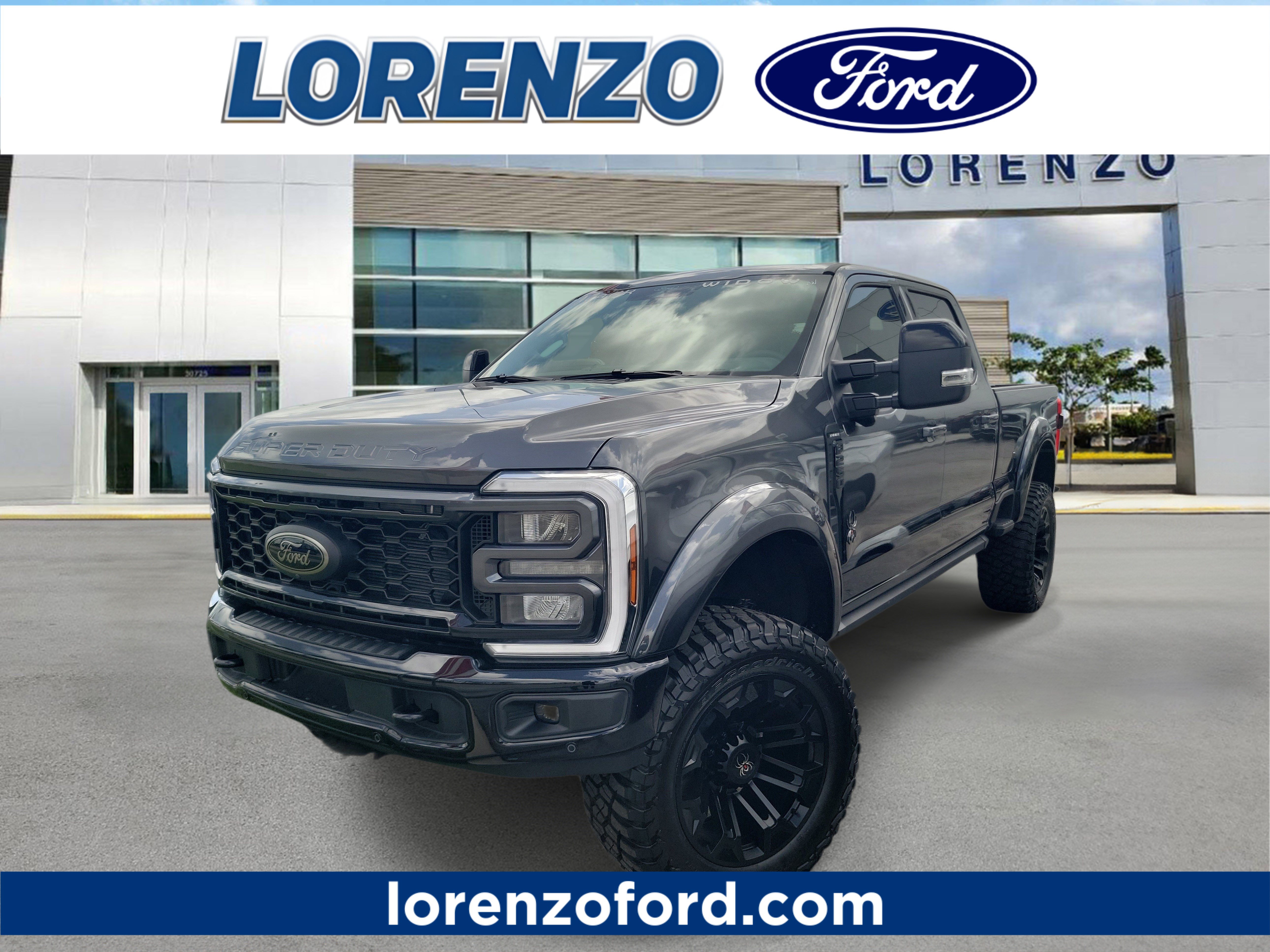 New 2026 Ford F250 Lariat w/ Black Appearance Package AWD/4WD image 1