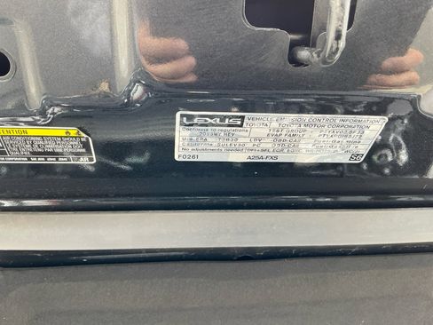 Used 2023 Lexus ES 300h F Sport w/ Accessory Package (Z2) image 25