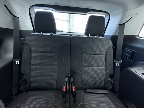 Used 2022 GMC Acadia SLE w/ Driver Convenience Package image 33