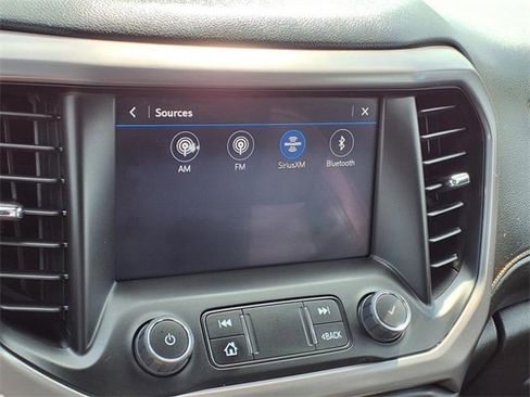 Used 2023 GMC Acadia AT4 w/ Preferred Package image 31