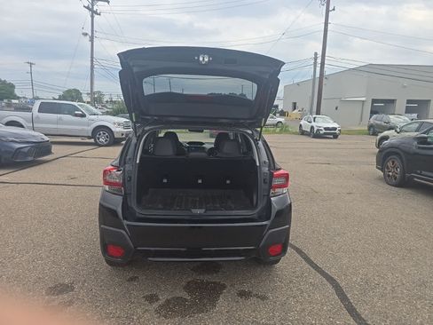 Used 2021 Subaru Crosstrek 2.5i Sport w/ Moonroof Package AWD/4WD image 13