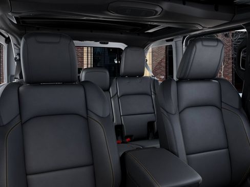 New 2026 Jeep Wrangler Unlimited Sahara AWD/4WD image 26