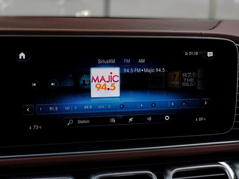 Used 2022 Mercedes-Benz Maybach GLS 600 4MATIC image 37