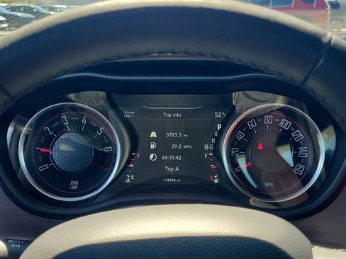 Used 2016 Dodge Challenger SXT image 28