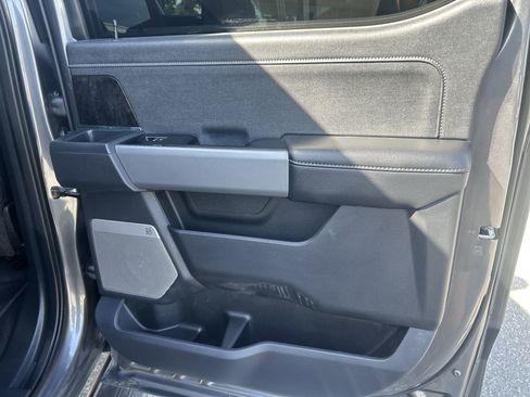 Used 2023 Ford F250 Lariat w/ Lariat Ultimate Package image 16