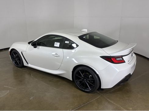 New 2026 Toyota GR86 Premium image 13