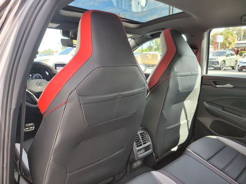 New 2026 Volkswagen GTI SE image 12