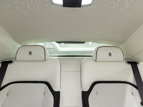 New 2026 Rolls-Royce Spectre image 36