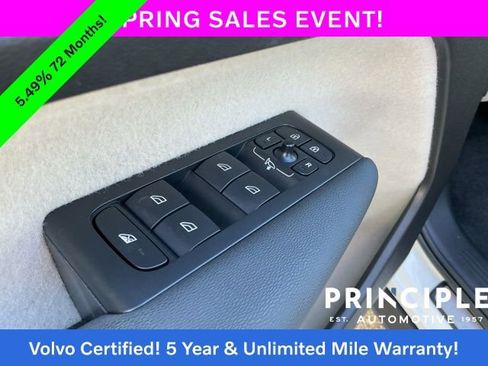 Certified 2023 Volvo XC40 B5 Plus w/ Driver Assist Package AWD/4WD image 27