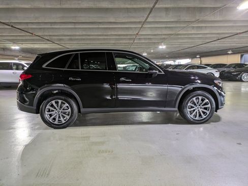 Certified 2025 Mercedes-Benz GLC 300 image 7