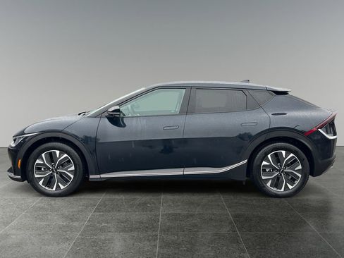 Used 2024 Kia EV6 Light image 4