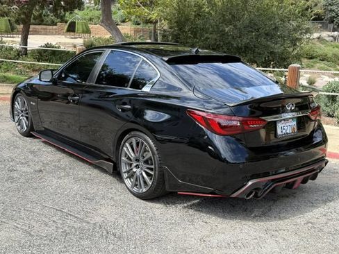 Used 2018 INFINITI Q50 Red Sport 400 w/ Sensory Package (Sport) RWD image 2
