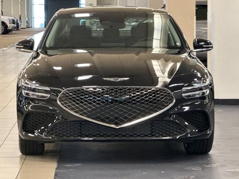 New 2026 Genesis G70 2.5T RWD image 9