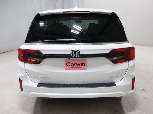 New 2026 Honda Odyssey Elite image 5
