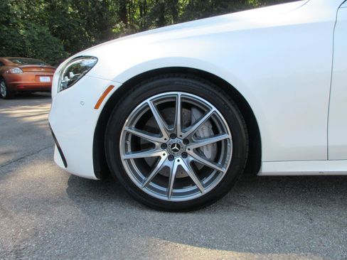 Used 2023 Mercedes-Benz E 350 Sedan image 21