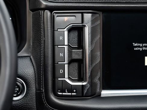 Used 2024 GMC Yukon XL Denali w/ Max Trailering Package image 24