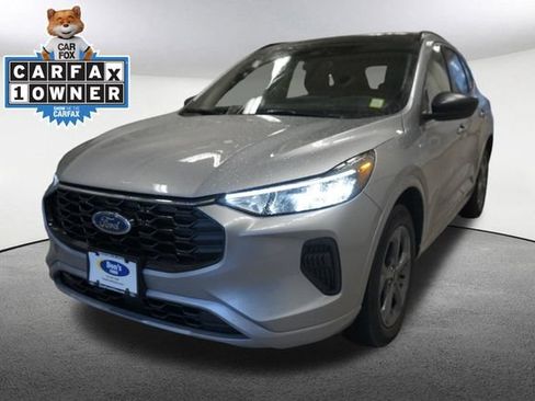 Certified 2024 Ford Escape ST-Line w/ Tech Pack #1 AWD/4WD image 1