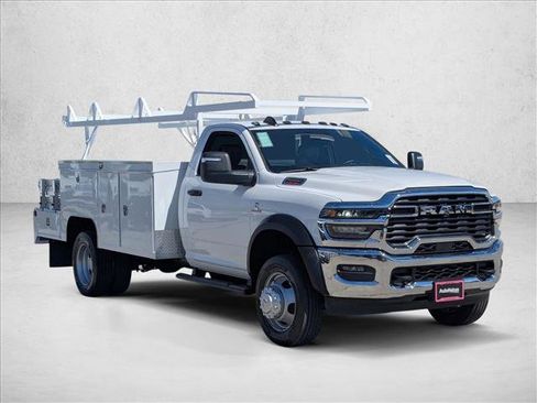 New 2026 RAM 5500 Tradesman w/ Chrome Appearance Group image 7