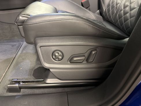 Used 2023 Audi SQ5 Premium Plus w/ Premium Plus Package AWD/4WD image 15