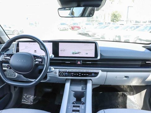 Used 2023 Hyundai Ioniq 6 SEL RWD image 17
