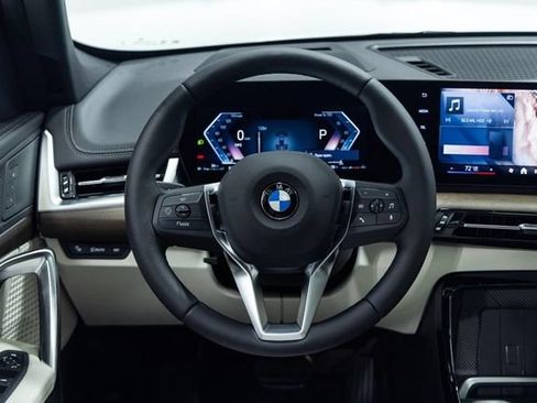 New 2027 BMW X1 xDrive28i AWD/4WD image 17