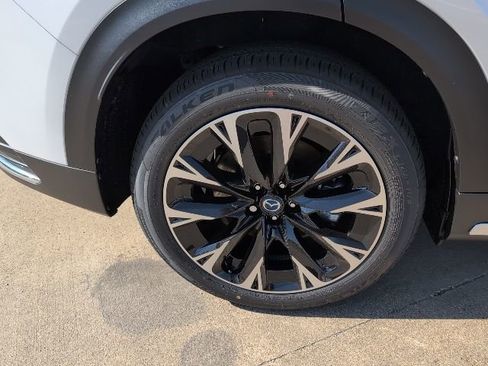 New 2026 MAZDA CX-90 Plug-In Hybrid w/ Premium Plus image 3