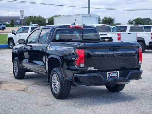 Used 2024 Chevrolet Colorado LT w/ LT Convenience Package II RWD image 5