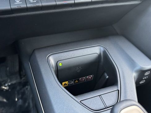 Certified 2023 Toyota Crown XLE w/ Carpet Mat Package (TMS) image 16