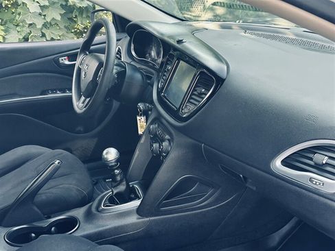 Used 2013 Dodge Dart SXT FWD image 4