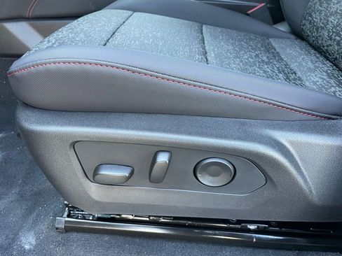 New 2026 Chevrolet Colorado Z71 image 10