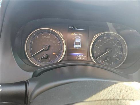 Used 2018 INFINITI Q60 3.0t Luxe w/ Sensory Package 3.0T Luxe image 17