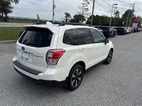 Used 2018 Subaru Forester 2.5i Premium w/ All-Weather Package AWD/4WD image 30