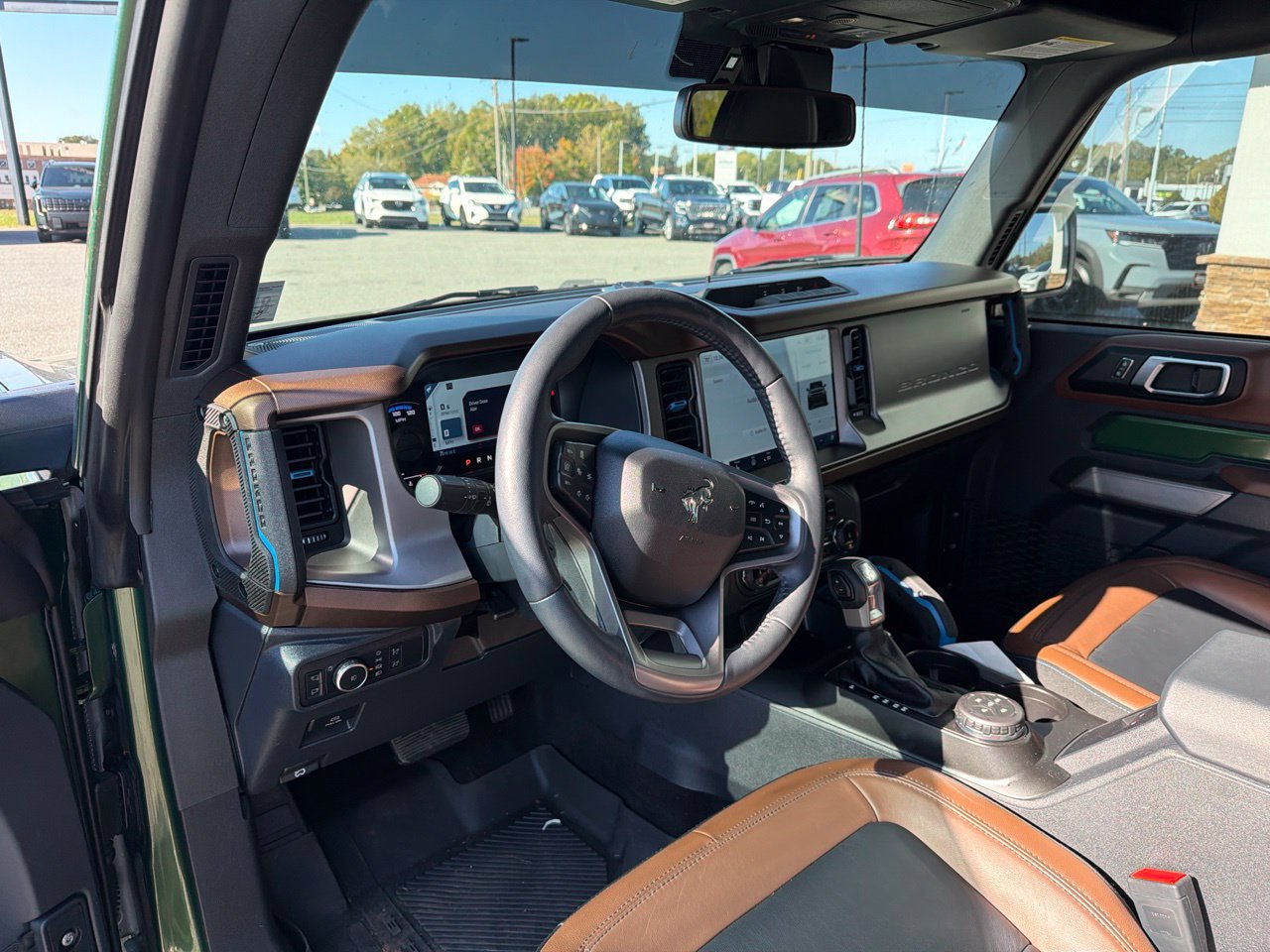 Used 2022 Ford Bronco Outer Banks AWD/4WD image 4