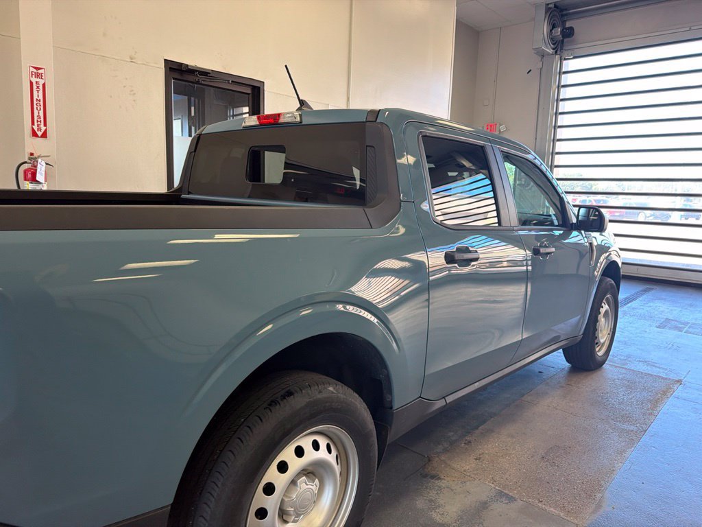 Used 2023 Ford Maverick XL FWD image 7