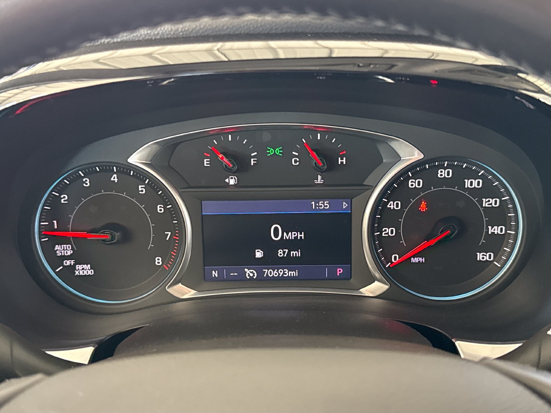 Used 2020 Chevrolet Traverse LT w/ Driver Confidence II Package AWD/4WD image 2