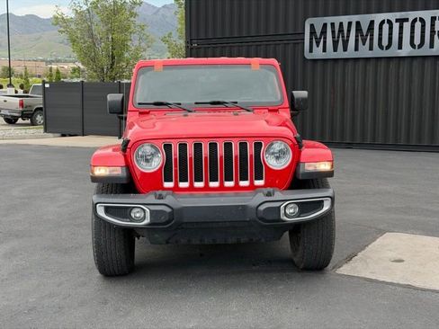 Used 2021 Jeep Wrangler Unlimited Sahara w/ Uconnect 4C Nav & Sound Group AWD/4WD image 2