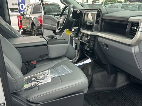 New 2025 Ford F450 XL image 19