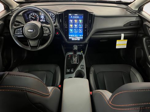 Certified 2024 Subaru Crosstrek 2.5i Limited w/ Crosstrek Mirror Package image 10