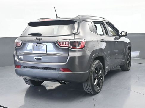 Used 2021 Jeep Compass Latitude image 5