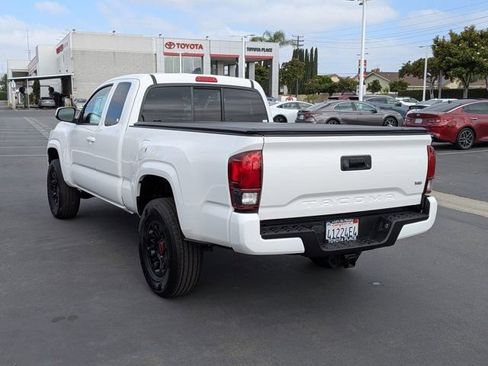 Used 2023 Toyota Tacoma SR RWD image 11