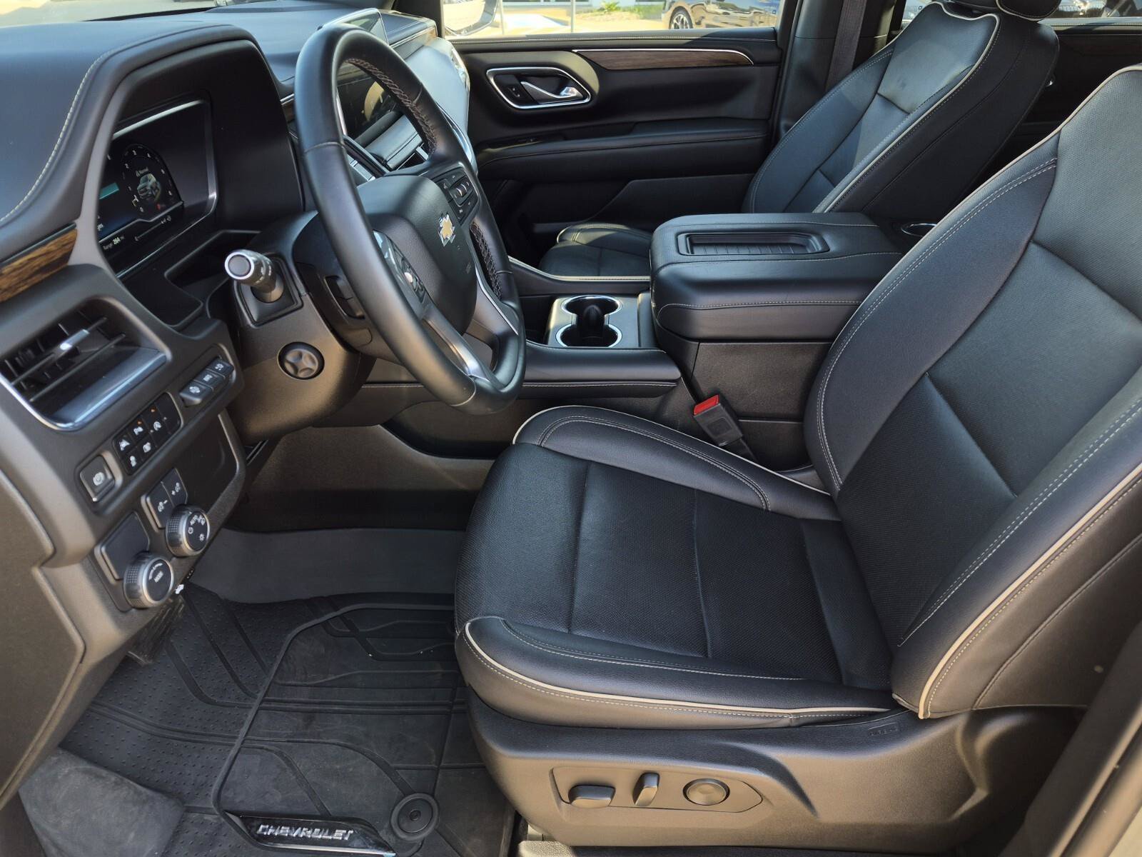 Used 2023 Chevrolet Tahoe Premier w/ Texas Edition RWD image 14