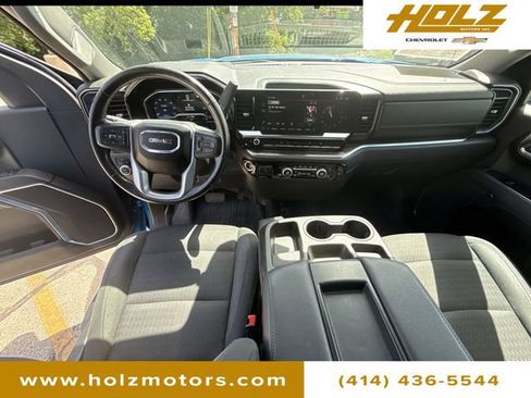 Certified 2022 GMC Sierra 1500 Elevation w/ LPO, Elevation Black Package AWD/4WD image 19