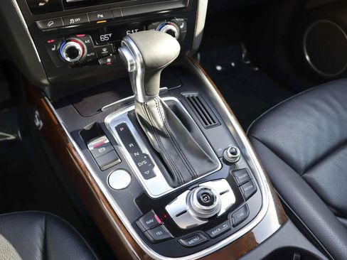 Used 2015 Audi Q5 2.0T Premium Plus w/ Technology Package image 22