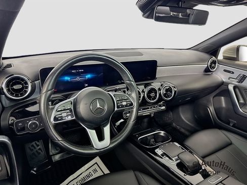 Used 2020 Mercedes-Benz A 220 4MATIC image 29