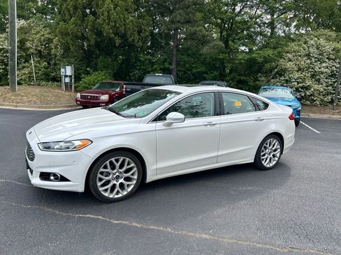 Used 2014 Ford Fusion Titanium FWD image 9