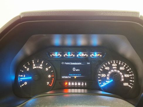 Used 2017 Ford F150 XL w/ Equipment Group 101A Mid RWD image 25